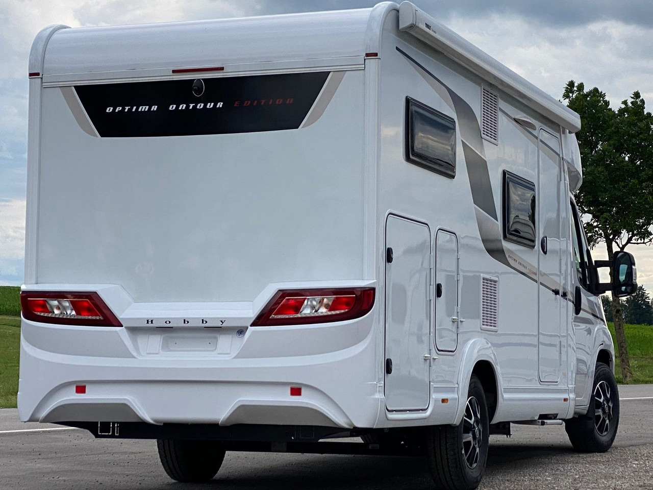 Hobby OPTIMA ONTOUR EDITION V65 GE NAVI MARKISE SAT - Полуинтегриран кампер: слика 5 Hobby OPTIMA ONTOUR EDITION V65 GE NAVI MARKISE SAT - Полуинтегриран кампер: слика 5