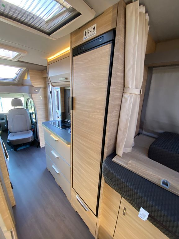 Полуинтегриран кампер Knaus Van TI PLUS Platinium Selection 650 MEG,Automat: слика 16