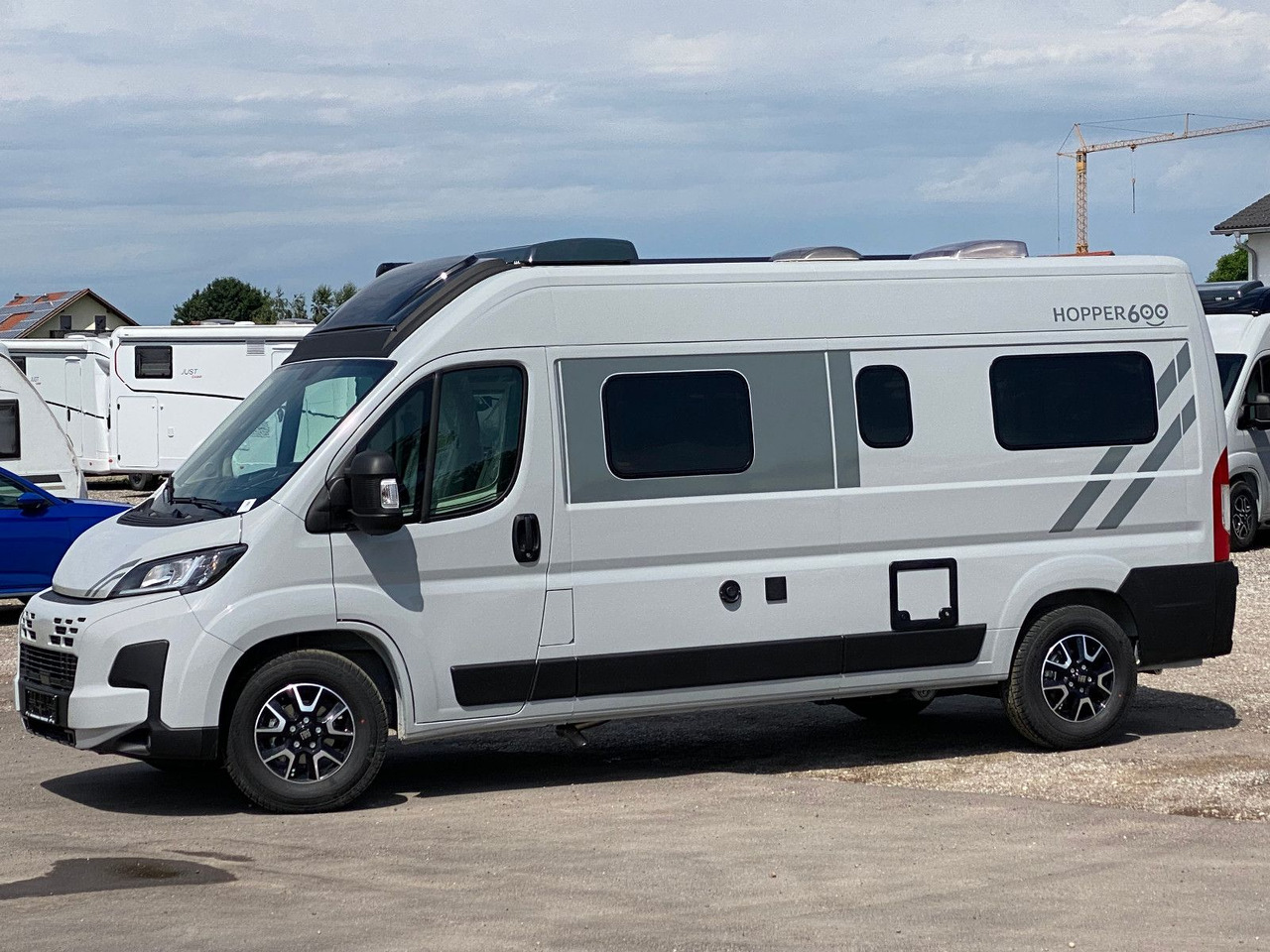 ROADfans Hopper 600 mit Automatik, Skyroof, Combi D - Кампер комбе: слика 4 ROADfans Hopper 600 mit Automatik, Skyroof, Combi D - Кампер комбе: слика 4