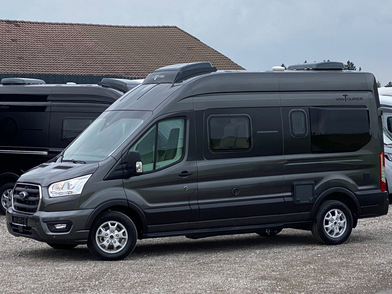 VANTourer 600 MQ Automatik, 170 PS, - Кампер комбе: слика 2 VANTourer 600 MQ Automatik, 170 PS, - Кампер комбе: слика 2