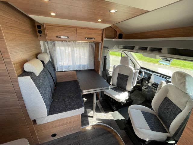 Нов Полуинтегриран кампер Weinsberg CaraSuite 650 MEG, Automatik, AHK: слика 11 Нов Полуинтегриран кампер Weinsberg CaraSuite 650 MEG, Automatik, AHK: слика 11