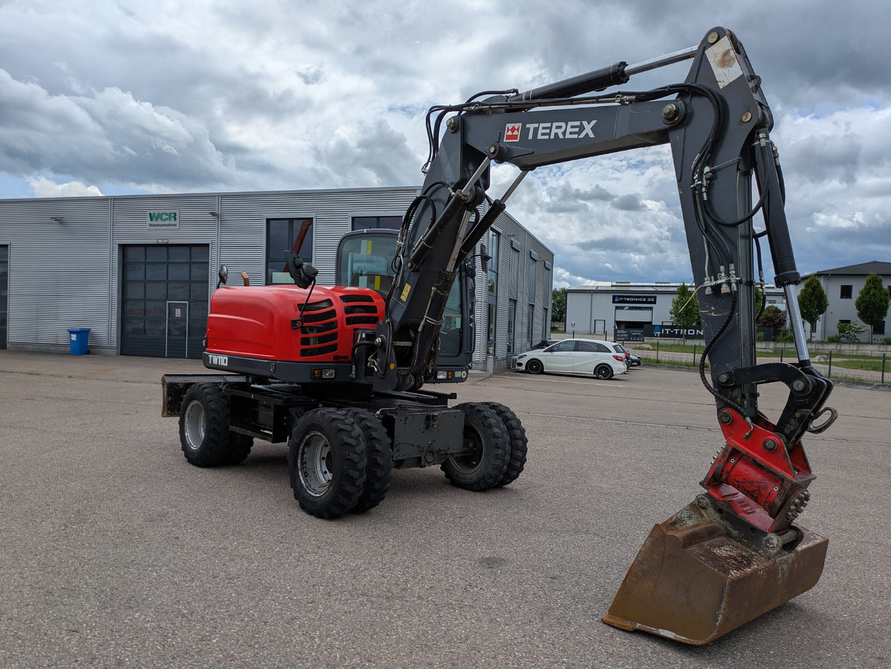 TEREX TW110 Mobilbagger Powertilt Rußpartikelfilter - Багер на тркала: слика 4 TEREX TW110 Mobilbagger Powertilt Rußpartikelfilter - Багер на тркала: слика 4