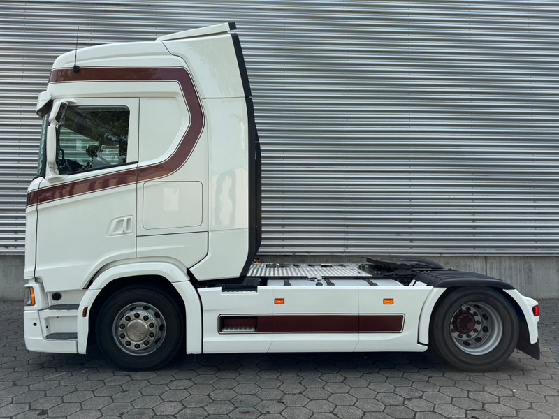 Scania S450 / Retarder / Full Air / Night Klima / 2 Tanks / TUV: 3-2026 / Belgium Truck - Камион влекач: слика 5 Scania S450 / Retarder / Full Air / Night Klima / 2 Tanks / TUV: 3-2026 / Belgium Truck - Камион влекач: слика 5