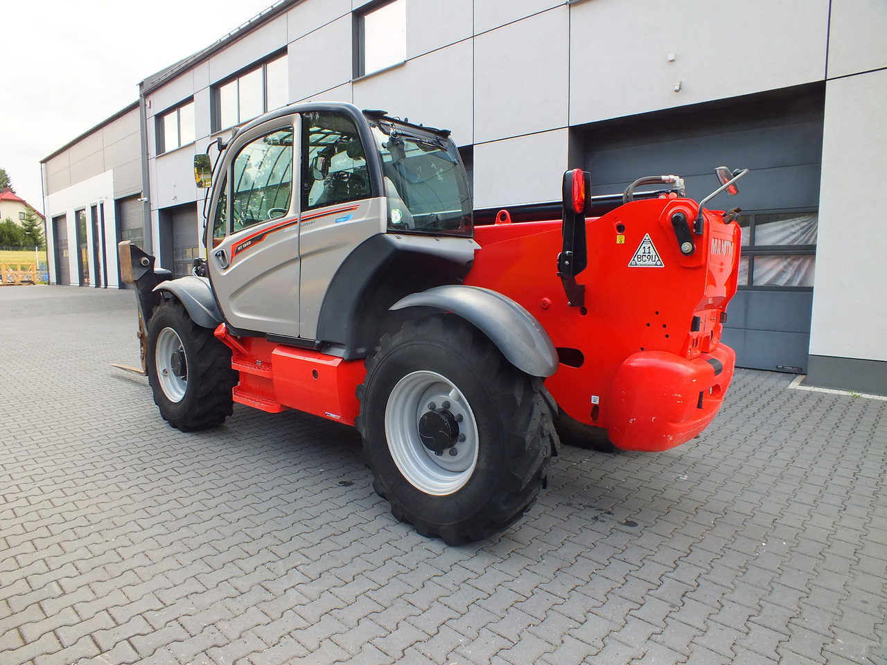 MANITOU MT1840 - Телескопски натоварувач на тркала за Багер: слика 3 MANITOU MT1840 - Телескопски натоварувач на тркала за Багер: слика 3