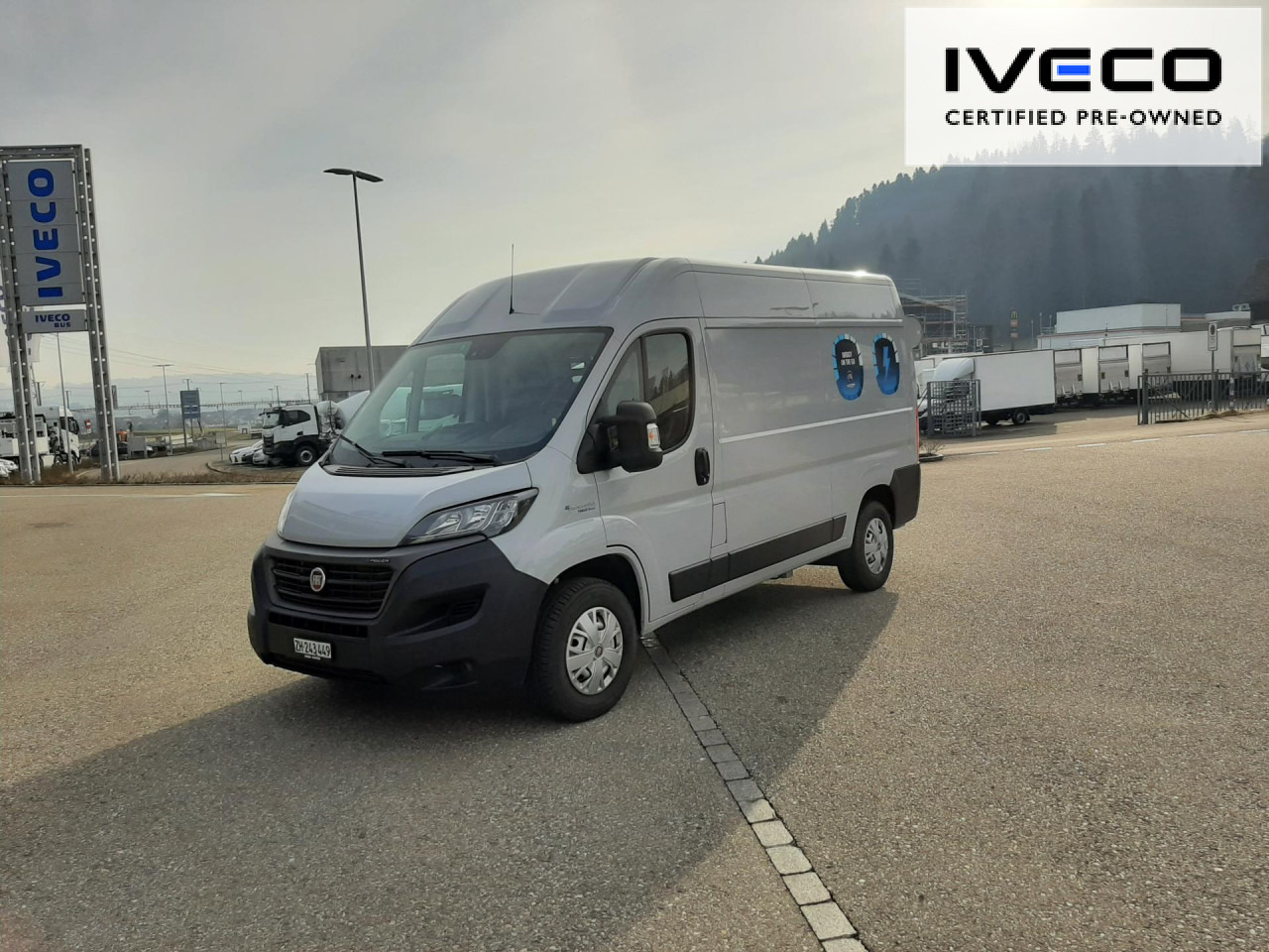 FIAT e-Ducato L2H2 teilverglast (47-kWh) - Товарно комбе, Електрично комбе: слика 1 FIAT e-Ducato L2H2 teilverglast (47-kWh) - Товарно комбе, Електрично комбе: слика 1
