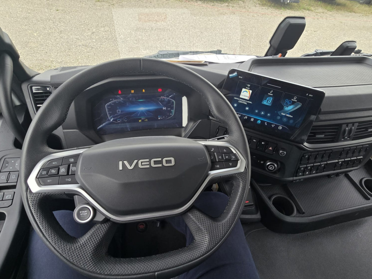 IVECO IVECO AD360X50Z HR OFF (XWay) Moser 2seiten Kipper - Кипер: слика 3 IVECO IVECO AD360X50Z HR OFF (XWay) Moser 2seiten Kipper - Кипер: слика 3