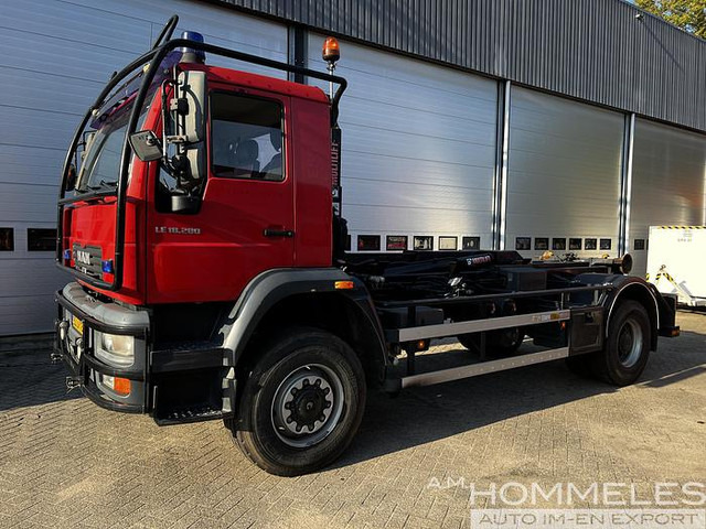 MAN LE 18.280 multilift - Камион со кука за подигање: слика 2 MAN LE 18.280 multilift - Камион со кука за подигање: слика 2