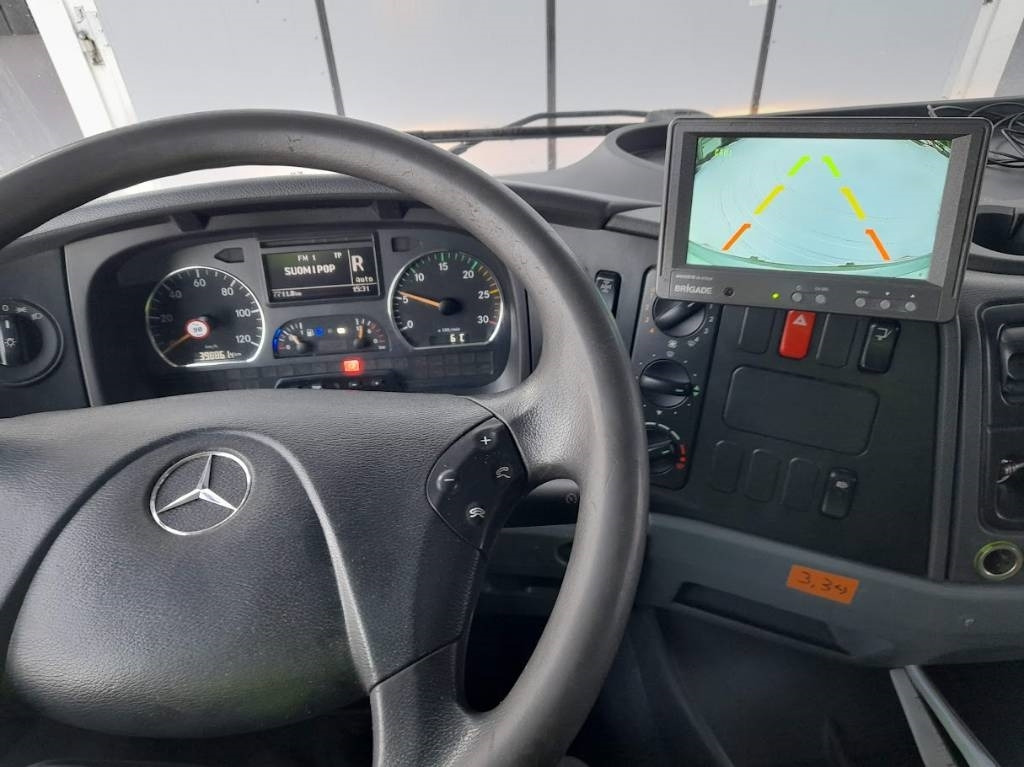 Mercedes-Benz Atego - Камион сандучар: слика 4 Mercedes-Benz Atego - Камион сандучар: слика 4