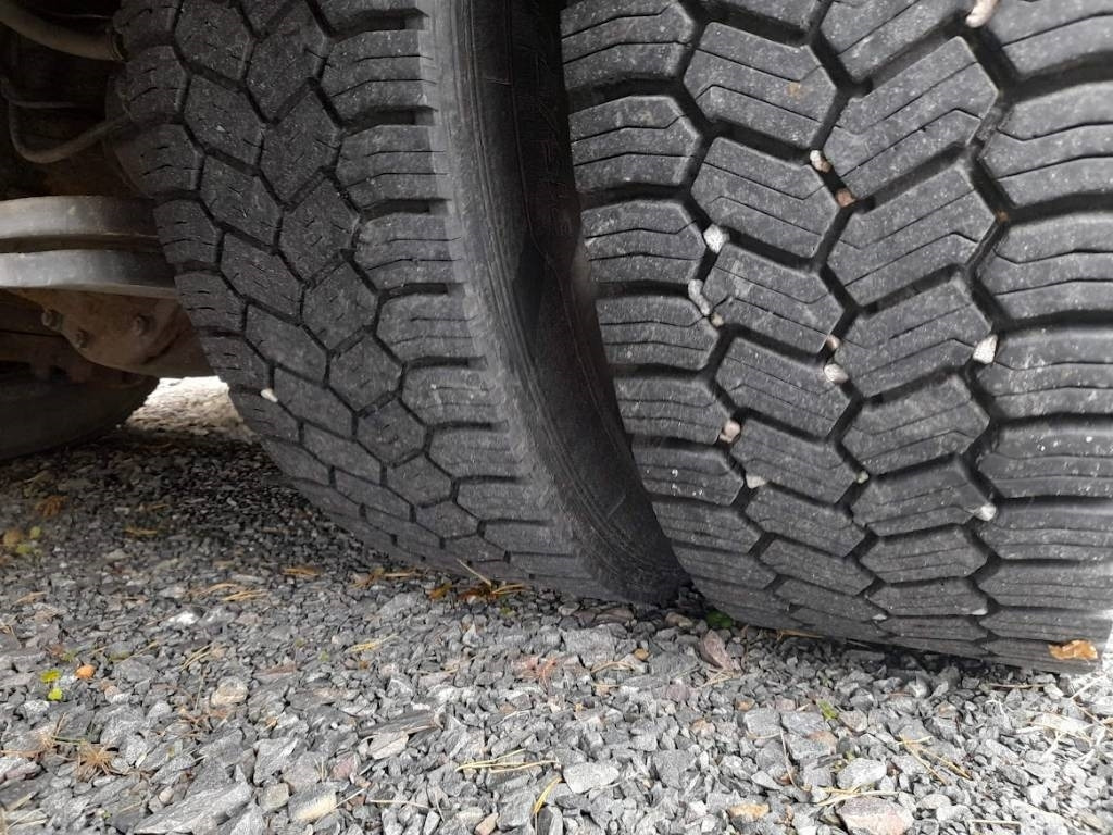 Камион со кран Scania R 560: слика 9