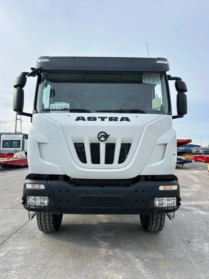 ASTRA HD9 8x4 CHASSIS - Barcelona Stock - Камион со кабинска шасија: слика 1 ASTRA HD9 8x4 CHASSIS - Barcelona Stock - Камион со кабинска шасија: слика 1