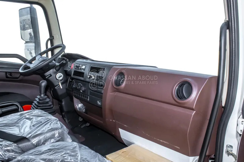 Hino 500 FD 4x2 Chassis - Камион со кабинска шасија: слика 4 Hino 500 FD 4x2 Chassis - Камион со кабинска шасија: слика 4