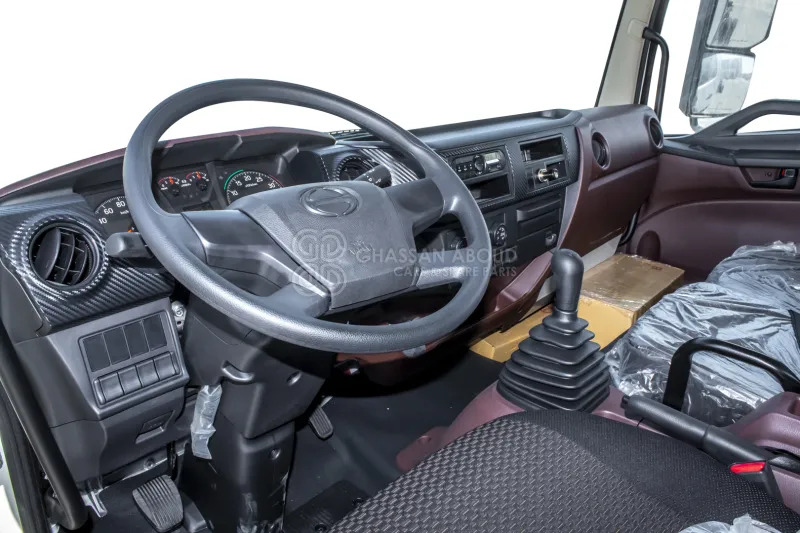 Hino 500 FD 4x2 Chassis - Камион со кабинска шасија: слика 5 Hino 500 FD 4x2 Chassis - Камион со кабинска шасија: слика 5