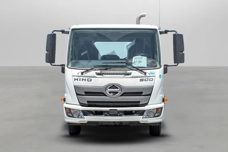 Hino 500 FD 4x2 Chassis - Камион со кабинска шасија: слика 2 Hino 500 FD 4x2 Chassis - Камион со кабинска шасија: слика 2