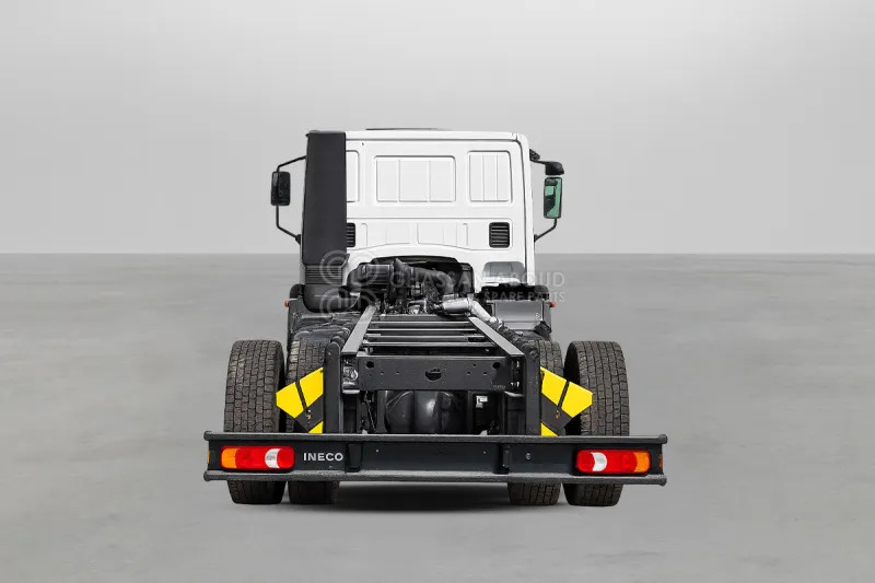 Iveco Euro Cargo ML180 4x2 Chassis - Камион со кабинска шасија: слика 3 Iveco Euro Cargo ML180 4x2 Chassis - Камион со кабинска шасија: слика 3