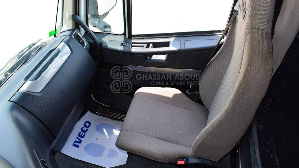 IVECO AS440S46T/P A/T with Adblue Euro 6 MY 2017 - Камион влекач: слика 5 IVECO AS440S46T/P A/T with Adblue Euro 6 MY 2017 - Камион влекач: слика 5