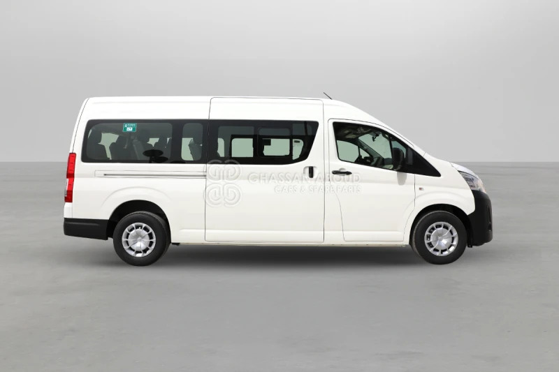 Toyota Hiace - Минибус, Патничко комбе: слика 2 Toyota Hiace - Минибус, Патничко комбе: слика 2