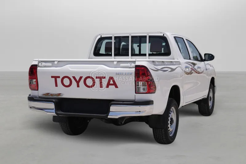 Toyota Hilux 4X4 Double Cabin - Пикап, Комби со двојна кабина: слика 3 Toyota Hilux 4X4 Double Cabin - Пикап, Комби со двојна кабина: слика 3