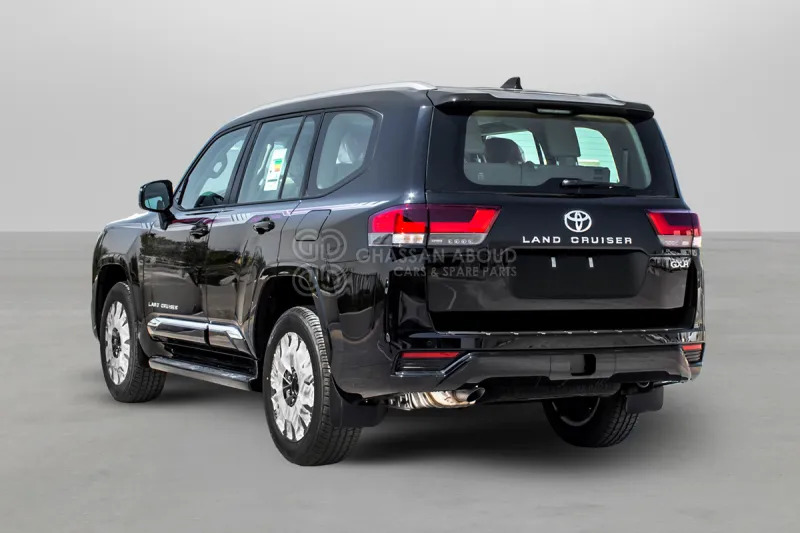 Toyota Land Cruiser 300 4x4 - SUV: слика 4 Toyota Land Cruiser 300 4x4 - SUV: слика 4