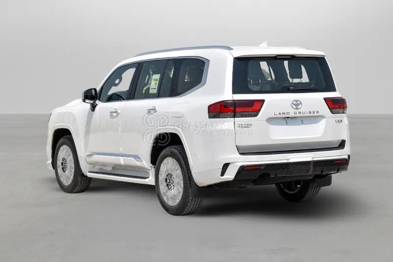 Toyota Land Cruiser 300 - SUV: слика 4 Toyota Land Cruiser 300 - SUV: слика 4