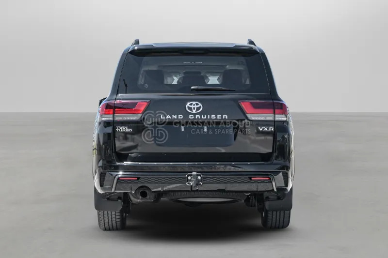 Toyota Land Cruiser 300 - SUV: слика 3 Toyota Land Cruiser 300 - SUV: слика 3