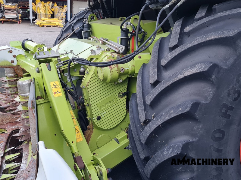 Комбајн за сточна храна за транспорт на храна Claas Jaguar 940 forage harvester: слика 12