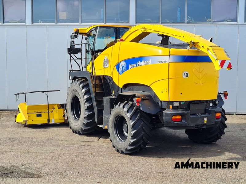 New Holland FR9050 - Комбајн за сточна храна: слика 4 New Holland FR9050 - Комбајн за сточна храна: слика 4