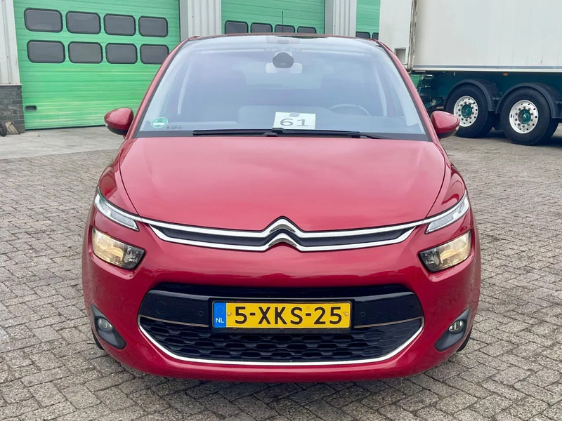 Citroën C4 Picasso REAR VIEW CAMERA, BLIND SPOT SENSOR, AUTO PARKING, FRONT & REAR PARKTRONIC, - Хечбек: слика 2 Citroën C4 Picasso REAR VIEW CAMERA, BLIND SPOT SENSOR, AUTO PARKING, FRONT & REAR PARKTRONIC, - Хечбек: слика 2