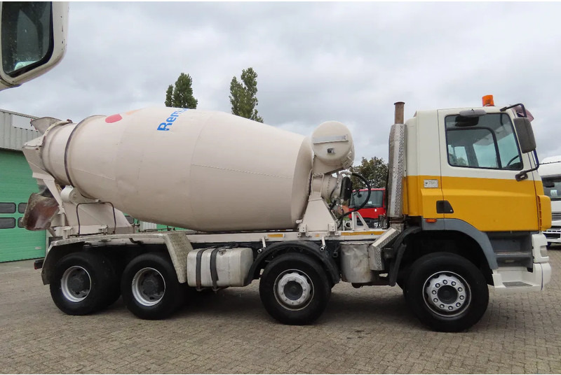 DAF CF 430 8x4, full spring ! Great condition - Камион миксер за бетон: слика 4 DAF CF 430 8x4, full spring ! Great condition - Камион миксер за бетон: слика 4