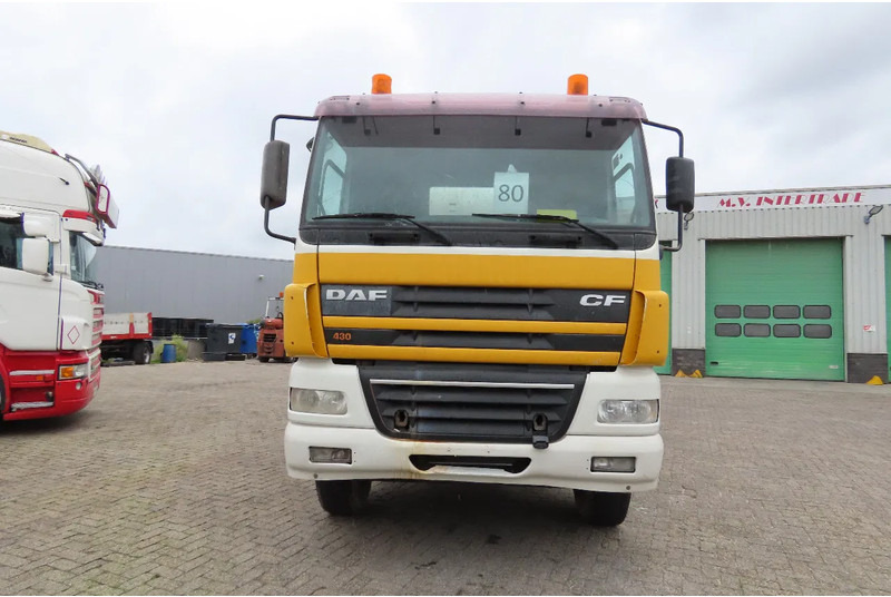 DAF CF 430 8x4, full spring ! Great condition - Камион миксер за бетон: слика 3 DAF CF 430 8x4, full spring ! Great condition - Камион миксер за бетон: слика 3