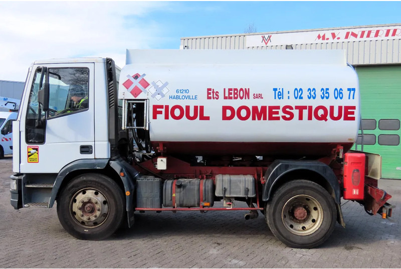 Iveco Eurocargo FUEL (DIESEL/PETROL) 8000 LITERS, COMP: 3500L,1000L, 3500L - Камион цистерна, Камион со кран: слика 4 Iveco Eurocargo FUEL (DIESEL/PETROL) 8000 LITERS, COMP: 3500L,1000L, 3500L - Камион цистерна, Камион со кран: слика 4