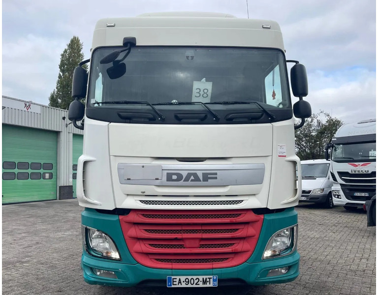 DAF XF 460 France truck, 2016, PARKING AIRCO ! - Камион влекач: слика 2 DAF XF 460 France truck, 2016, PARKING AIRCO ! - Камион влекач: слика 2