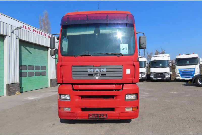 MAN TGA 18.460 Manual injection (euro2), Manual gearbox - Камион влекач: слика 2 MAN TGA 18.460 Manual injection (euro2), Manual gearbox - Камион влекач: слика 2