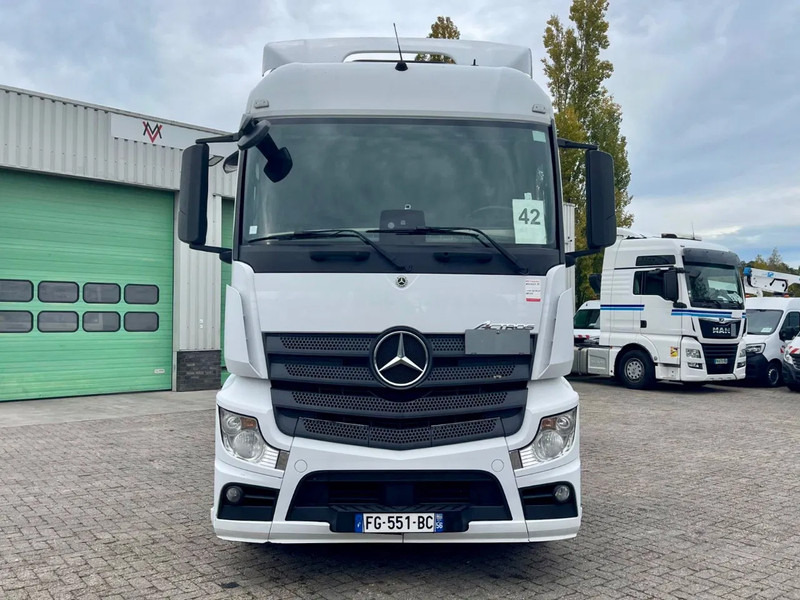 Mercedes-Benz Actros 1845 vin: WDF9634031C008330 , 2 tanks, France clean truck - Камион влекач: слика 4 Mercedes-Benz Actros 1845 vin: WDF9634031C008330 , 2 tanks, France clean truck - Камион влекач: слика 4