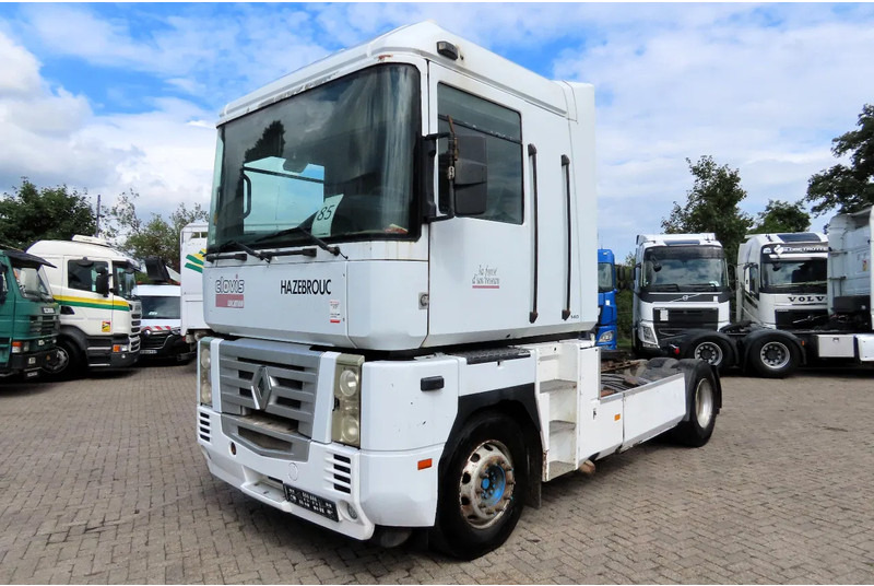 Renault Magnum 440 MACK! SUPER TRUCK! 2X FUEL TANK - Камион влекач: слика 3 Renault Magnum 440 MACK! SUPER TRUCK! 2X FUEL TANK - Камион влекач: слика 3