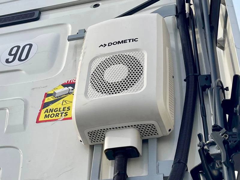 Renault T480 vin: VF611A360MD027942 THIS WEEK TO ZEEBRUGGE POSSIBLE! - Камион влекач: слика 4 Renault T480 vin: VF611A360MD027942 THIS WEEK TO ZEEBRUGGE POSSIBLE! - Камион влекач: слика 4