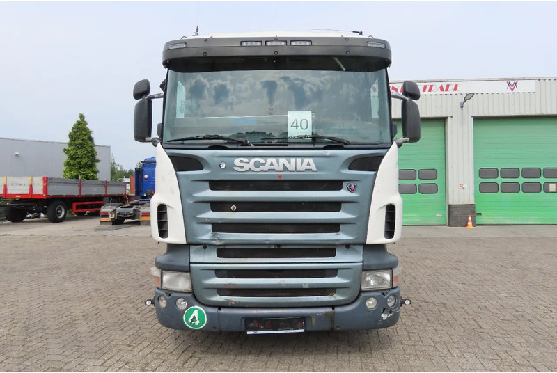 Scania R420 2 tanks, 2 beds, manual gearbox - Камион влекач: слика 3 Scania R420 2 tanks, 2 beds, manual gearbox - Камион влекач: слика 3