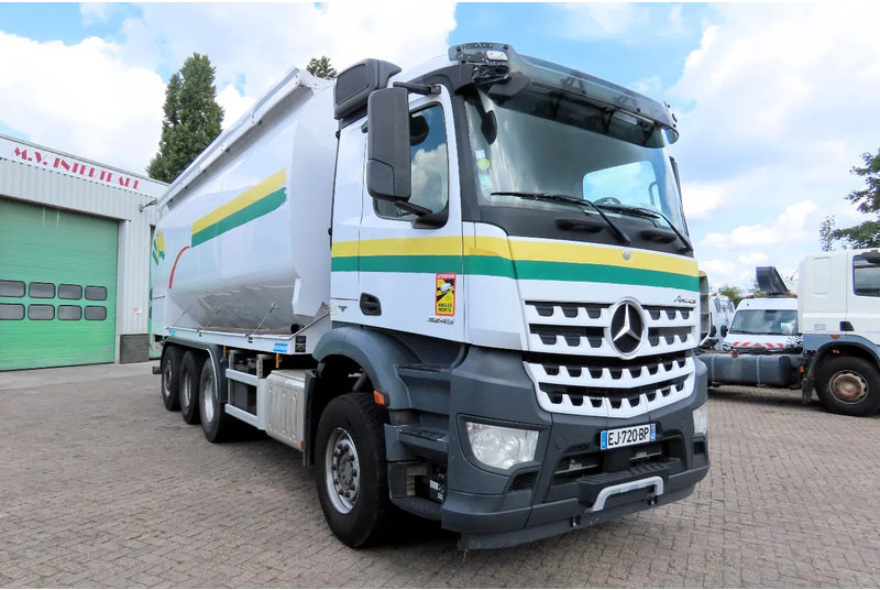 Mercedes-Benz Arocs 3245 8X4 SILO AUGER (FULL TRUCK IS FOR SALE) - Камион цистерна: слика 3 Mercedes-Benz Arocs 3245 8X4 SILO AUGER (FULL TRUCK IS FOR SALE) - Камион цистерна: слика 3