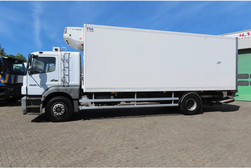 Mercedes-Benz Axor 1828 TK TS500, Lamberet. Very good condition - Камион ладилник: слика 4 Mercedes-Benz Axor 1828 TK TS500, Lamberet. Very good condition - Камион ладилник: слика 4