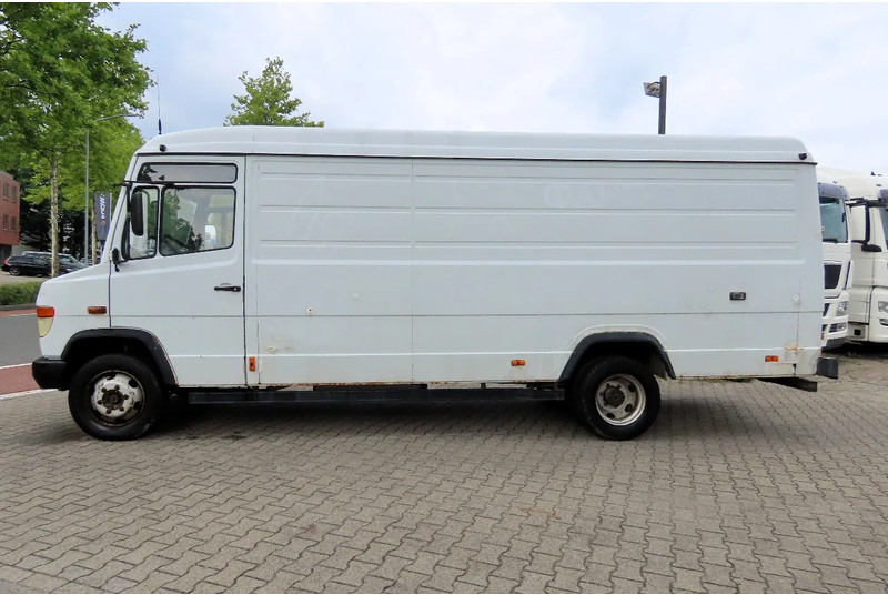 Mercedes-Benz Vario 813 clean. good engine - Товарно комбе: слика 4 Mercedes-Benz Vario 813 clean. good engine - Товарно комбе: слика 4