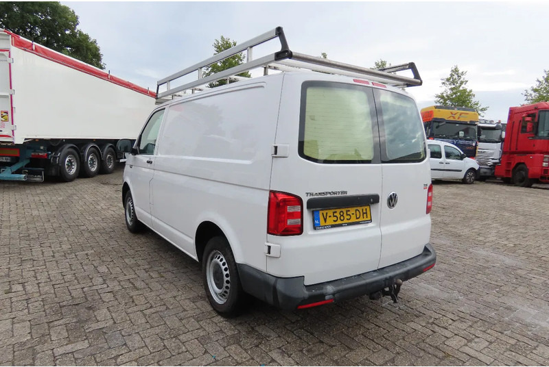 Volkswagen Transporter 2.0 TDI Airco, 3 peson, APK tot 06/06/2026 - Мало комбе: слика 5 Volkswagen Transporter 2.0 TDI Airco, 3 peson, APK tot 06/06/2026 - Мало комбе: слика 5