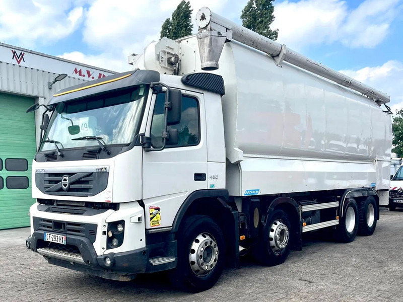 Volvo FMX 450 8x4 AUGER, radio control, 7 COMP. Full Volvo Service! . EXCELLENT condition - Камион цистерна: слика 1 Volvo FMX 450 8x4 AUGER, radio control, 7 COMP. Full Volvo Service! . EXCELLENT condition - Камион цистерна: слика 1