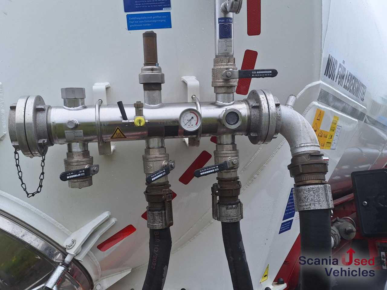 KAESSBOHRER Lebensmitteltank Kippbar SSK 40XS Neuwertig !! - Полуприколка силос: слика 4 KAESSBOHRER Lebensmitteltank Kippbar SSK 40XS Neuwertig !! - Полуприколка силос: слика 4