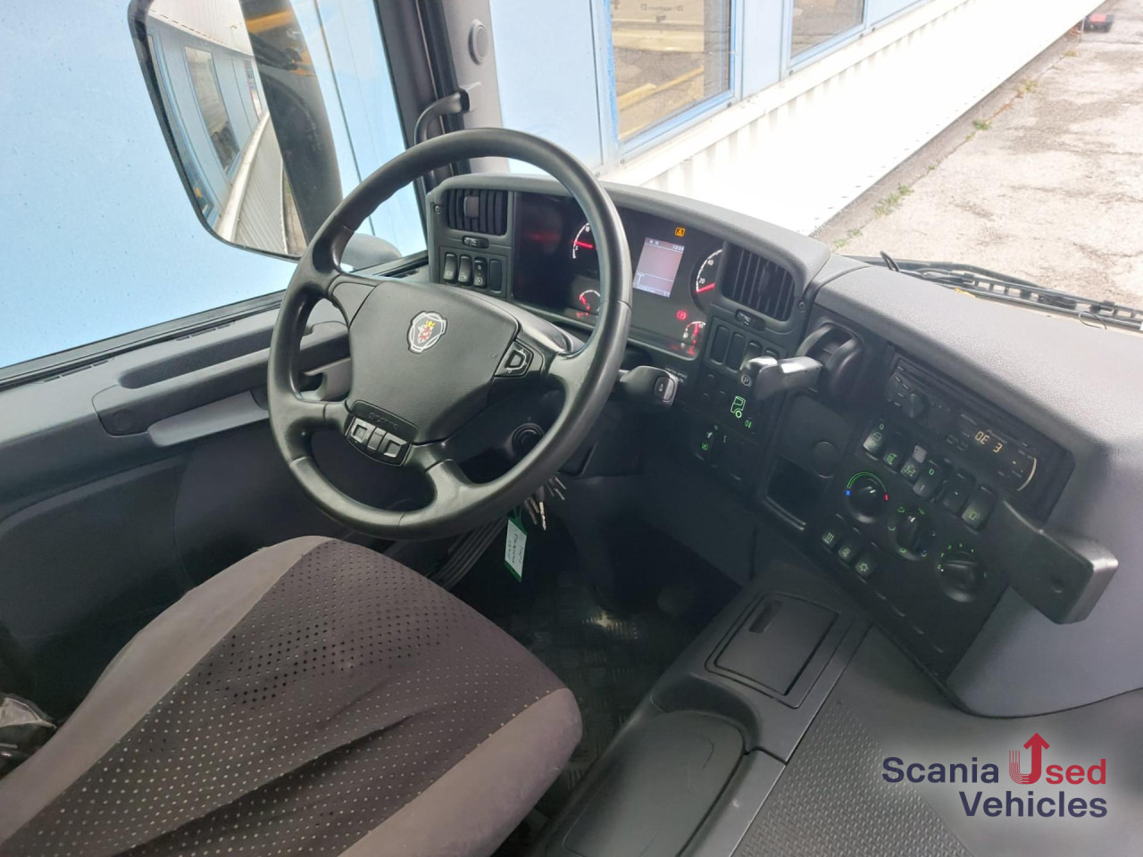 Камион сандучар SCANIA P 280 DB4x2MNA Koffer Ladebordwand: слика 12 Камион сандучар SCANIA P 280 DB4x2MNA Koffer Ladebordwand: слика 12