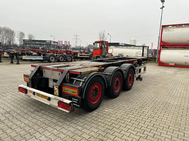 Burg 20FT ADR (EX/II, EX/III, FL, AT) Chassis, Empty weight : 3.690kg, SAF INTRADISC, 2x Liftaxle, NL-chassis, APK/ADR: 06-2025 - Транспортер на контејнер/ Полуприколка со променливо тело: слика 4 Burg 20FT ADR (EX/II, EX/III, FL, AT) Chassis, Empty weight : 3.690kg, SAF INTRADISC, 2x Liftaxle, NL-chassis, APK/ADR: 06-2025 - Транспортер на контејнер/ Полуприколка со променливо тело: слика 4