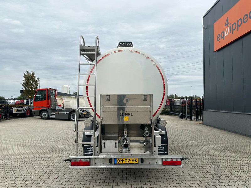 Van Hool FOOD / RVS chassis / empty weight: 5.860kg / 29.500L / 1-comp.+ 1 baffel / discbrakes / NL / APK: 05/2026 - Полуприколка цистерна: слика 5 Van Hool FOOD / RVS chassis / empty weight: 5.860kg / 29.500L / 1-comp.+ 1 baffel / discbrakes / NL / APK: 05/2026 - Полуприколка цистерна: слика 5