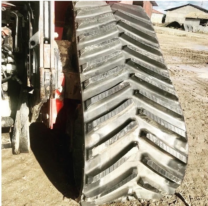 CASE IH Quatrac 30"x6"x42 & 36"x6"x42 - Ролна за Трактор со гасеници: слика 5 CASE IH Quatrac 30"x6"x42 & 36"x6"x42 - Ролна за Трактор со гасеници: слика 5