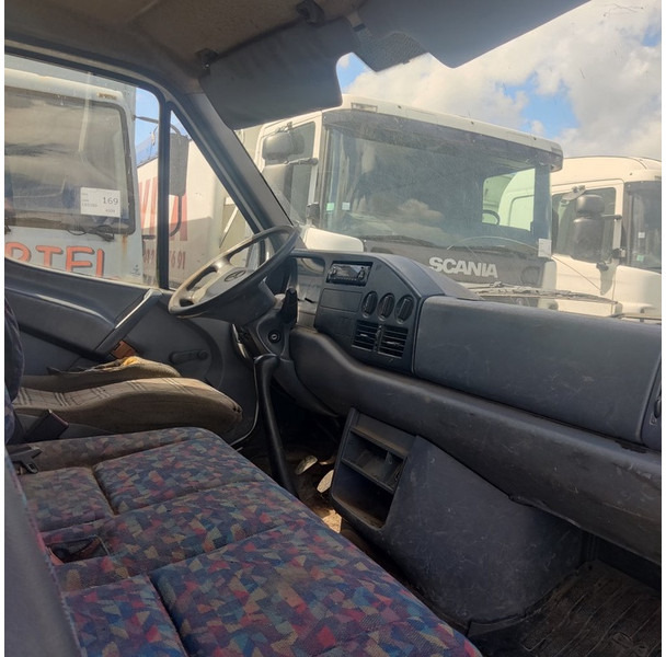 Mercedes-Benz TN-412-DD - Комбе со отворен сандак: слика 5 Mercedes-Benz TN-412-DD - Комбе со отворен сандак: слика 5