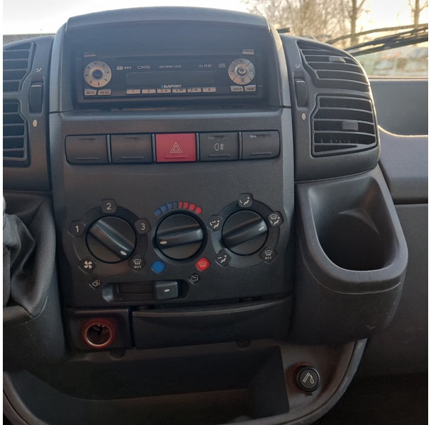 Peugeot COXX - Комбе со отворен сандак: слика 5 Peugeot COXX - Комбе со отворен сандак: слика 5