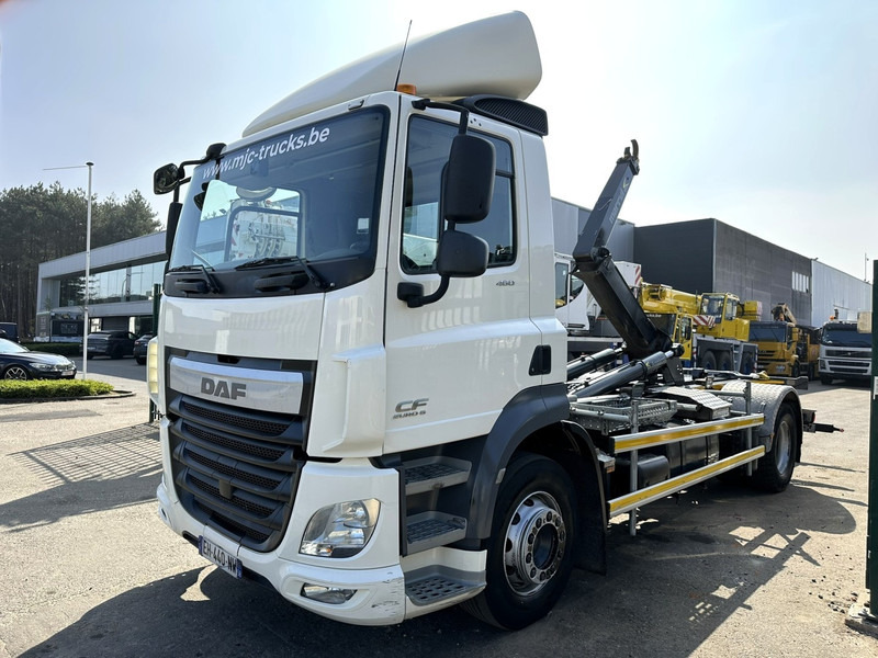 DAF CF 460 4x2 19T MARREL HOOKLIFT - 5.10M + 1.30M RETRACTABLE BUMPER - EURO 6 - 13L ENGINE - ZF AUTO - Камион со кука за подигање: слика 3 DAF CF 460 4x2 19T MARREL HOOKLIFT - 5.10M + 1.30M RETRACTABLE BUMPER - EURO 6 - 13L ENGINE - ZF AUTO - Камион со кука за подигање: слика 3