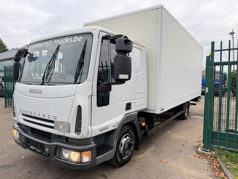 Iveco EUROCARGO 80E18 CLOSED BOX 6m00 x 2m49 x 2m37 - EURO 5 - *176.000km* - TAILLIFT - MANUAL - BE TRUCK - Камион сандучар: слика 3 Iveco EUROCARGO 80E18 CLOSED BOX 6m00 x 2m49 x 2m37 - EURO 5 - *176.000km* - TAILLIFT - MANUAL - BE TRUCK - Камион сандучар: слика 3